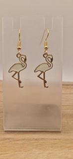 Flamingo Oorbellen - Nieuw, Overige materialen, Hangers, Nieuw, Ophalen of Verzenden
