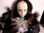 Vintage Prachtige Venetiaanse Pierrot porselein pop Carnaval, Verzenden, Zo goed als nieuw, Pop