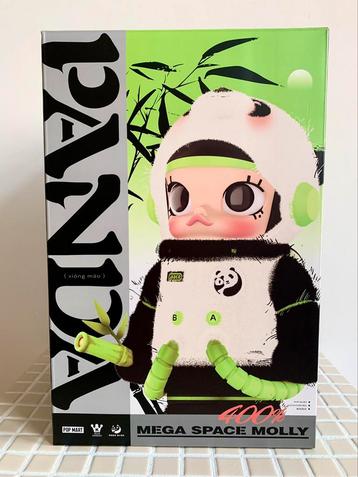 400% Mega Space Molly - Panda - Popmart beschikbaar voor biedingen