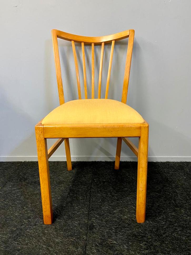 2x vintage stoel jaren 50/60 retro wooden chairs midcentury, Huis en Inrichting, Stoelen, Gebruikt, Twee, Hout, Stof, Bruin, Ophalen