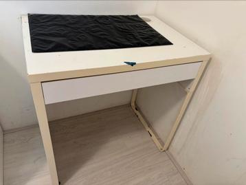 Gratis IKEA Micke Bureau – Op te Halen