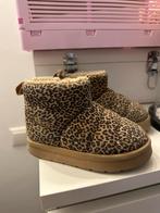 Ugg zara 26, Ophalen, Zo goed als nieuw, Meisje, Laarzen