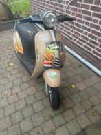 Electrische scooter Aviko, Fietsen en Brommers, Snorfietsen en Snorscooters, Ophalen, Zo goed als nieuw, Elektrisch, Overige merken