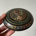 Vintage Dekseldoosje met Birmaans Lak Decor, Doosje, Antiek en Kunst, Ophalen of Verzenden