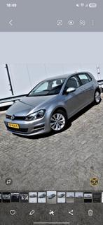 Nieuwstaat vw Golf 1.0 TSI 115 PK 2016 Grijs. 6 Bak., Auto's, Volkswagen, Voorwielaandrijving, Stof, 610 kg, 23 km/l