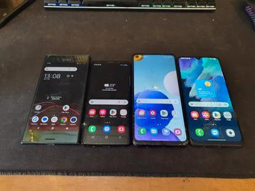 Partij telefoons werkend beschikbaar voor biedingen