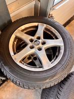 Skoda Octavia Superb Karoq winterbanden met 5x112 velgen, Auto-onderdelen, Ophalen, Banden en Velgen, 17 inch, 205 mm