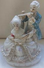 Porseleinen beeldje van musicerende figuren, Antiek en Kunst, Antiek | Porselein, Ophalen of Verzenden
