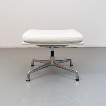 1x Vitra Eames EA 223 Soft Pad Hocker Wit Leer - Gepolijst beschikbaar voor biedingen