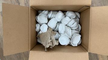 Veel verschillende sausbakjes servies (ong 400 stuks horeca) beschikbaar voor biedingen