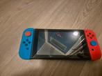 nitendo switch, Spelcomputers en Games, Spelcomputers | Nintendo Switch, Ophalen of Verzenden, Zo goed als nieuw, Met 2 controllers