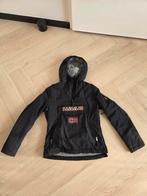 Napapijri Rainforest Windjack Zwart XS (gevoerd), Zwart, Ophalen of Verzenden, Zo goed als nieuw, Maat 34 (XS) of kleiner