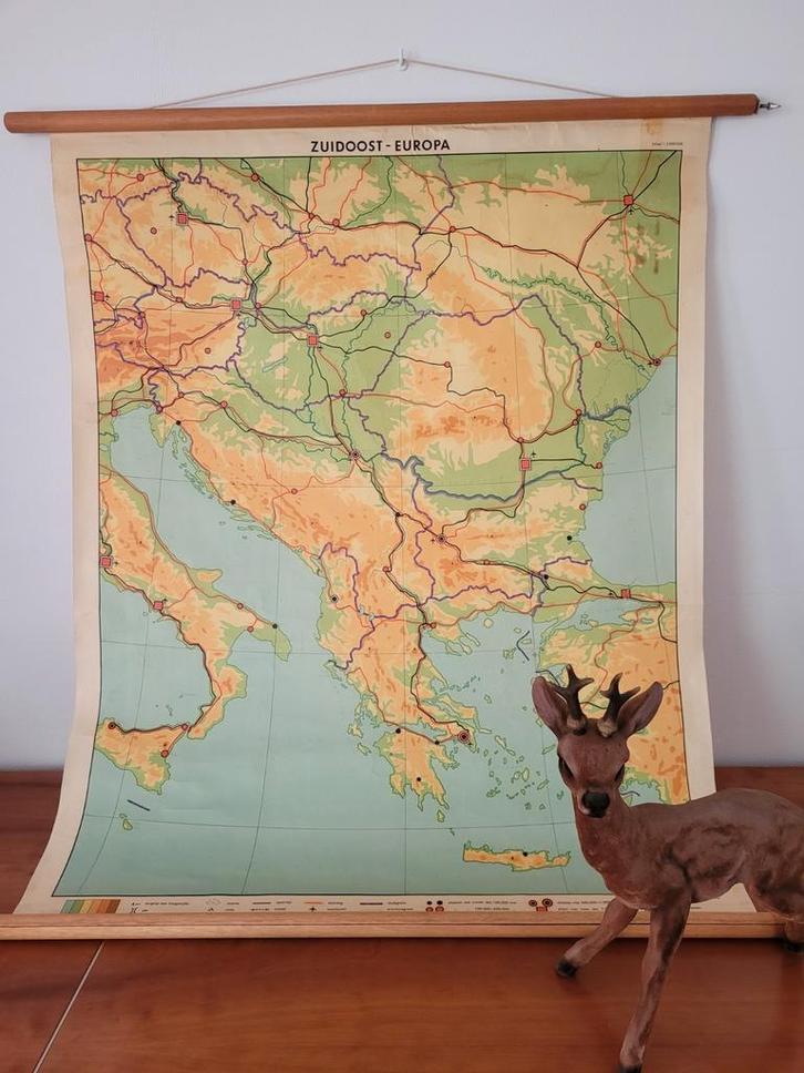 Schoolkaart Zuidoost - Europa Griekenland Italië 1962 kaart, Antiek en Kunst, Antiek | Schoolplaten, Aardrijkskunde, Ophalen of Verzenden