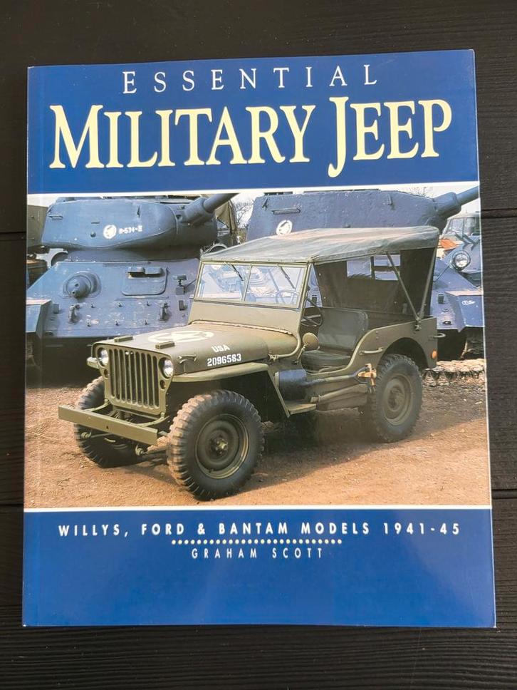Essential Military Jeep Boek - Willys, Ford, Bantam, Boeken, Auto's | Boeken, Zo goed als nieuw, Algemeen, Ophalen of Verzenden