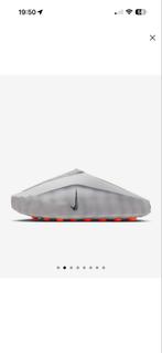Nike MIND slippers - Maat 36,5 & 38, Kleding | Dames, Ophalen of Verzenden, Nieuw, Wit, Slippers