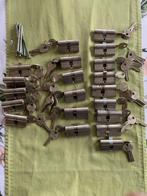 Groepje van 5 - 6 - 7- Eurocylinders met moedersleutel, Ophalen of Verzenden, Nieuw, Materiaal