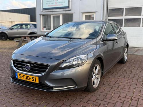 Volvo V40 1.6 D2 Momentum Export, Auto's, Volvo, Bedrijf, Te koop, V40, ABS, Airbags, Airconditioning, Boordcomputer, Centrale vergrendeling