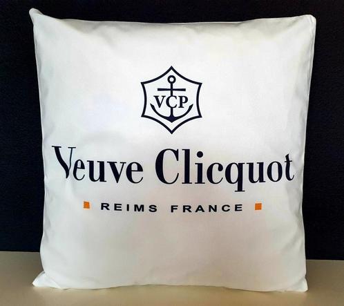 Veuve Clicquot Velours dubbelprint Kussenhoezen., Verzamelen, Glas en Borrelglaasjes, Nieuw, Ophalen of Verzenden