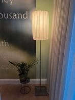 Moderne Vloerlamp met Stoffen Kap, Ophalen, Zo goed als nieuw, Metaal, 150 tot 200 cm