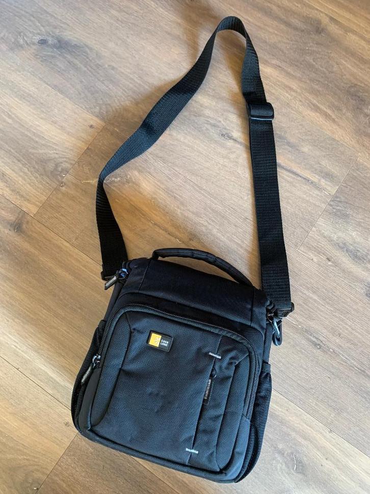 Camera tas, Case-Logic, Audio, Tv en Foto, Fotografie | Fototassen, Zo goed als nieuw, Schoudertas, Overige merken, Ophalen of Verzenden