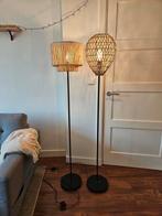 Mooie rotan stalampen / vloerlampen, Huis en Inrichting, Lampen | Plafondlampen, Ophalen, Zo goed als nieuw