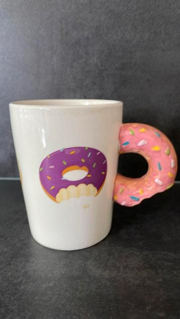 Donut beker beschikbaar voor biedingen