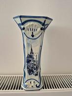 Delfts Blauw Vaas - Handgeschilderd, Ophalen of Verzenden