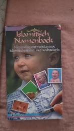 Islamitische namenboek, Ophalen of Verzenden, Zo goed als nieuw