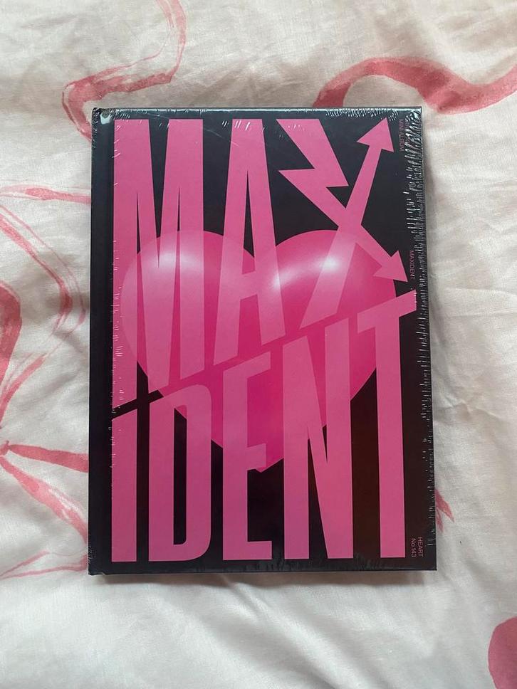 SEALED stray kids maxident album skz nieuw ongeopend, Cd's en Dvd's, Cd's | Wereldmuziek, Zo goed als nieuw, Aziatisch, Ophalen of Verzenden