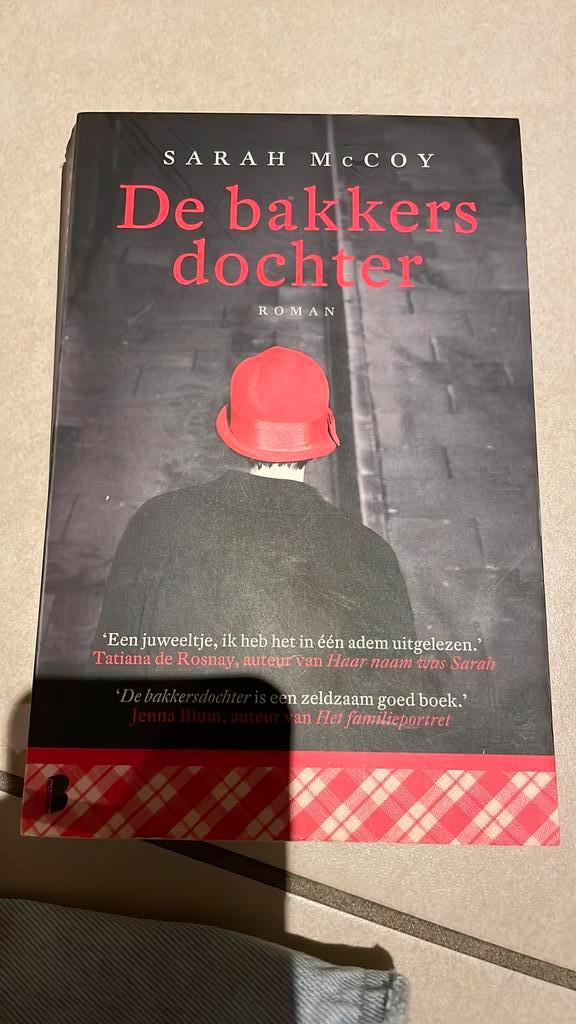 Sarah McCoy - De bakkersdochter, Boeken, Literatuur, Zo goed als nieuw, Ophalen of Verzenden
