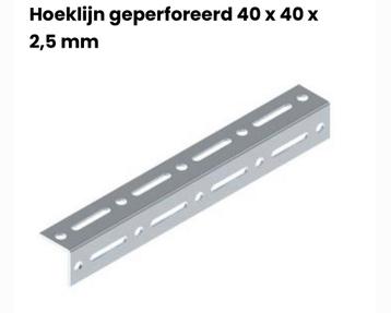 Hoeklijn geperforeerd 40x40x2,5mm lengte 3000mm beschikbaar voor biedingen
