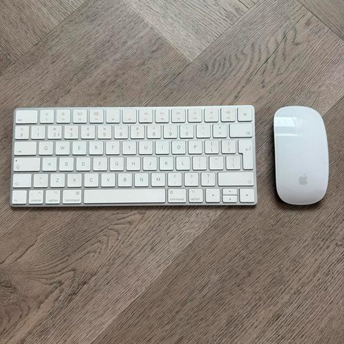 Apple Mac toetsenbord + magic Mouse, Computers en Software, Toetsenborden, Zo goed als nieuw, Qwerty, Draadloos, Toetsenbord en muis-set
