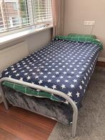 Bed met onderschuifbed, Huis en Inrichting, Slaapkamer | Bedden, Ophalen, 90 cm, Eenpersoons, Zo goed als nieuw