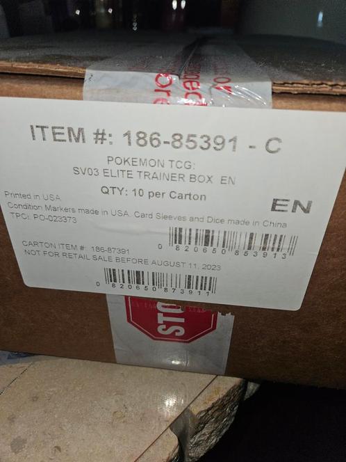 Pokemon obsidian flames sealed case etb elite trainer box, Hobby en Vrije tijd, Verzamelkaartspellen | Pokémon, Zo goed als nieuw