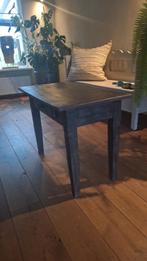 Leuk oud tafeltje grenen vertaald naar nu, Ophalen, Gebruikt, 50 tot 100 cm, Grenenhout