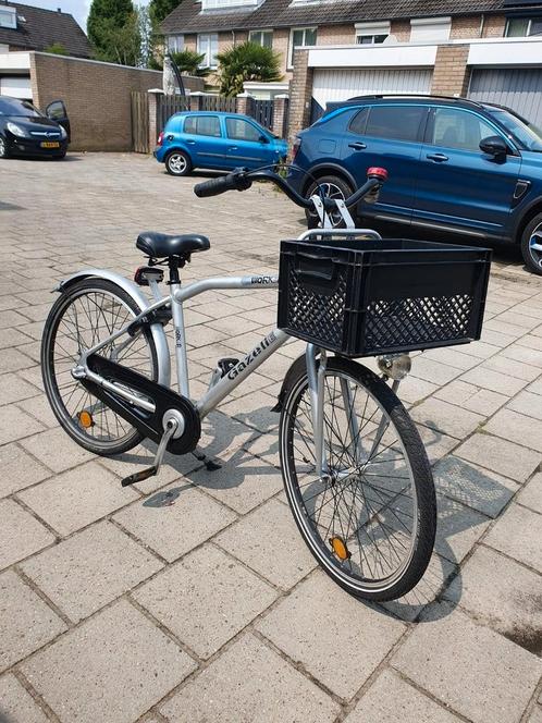 heren jongensfiets in zeer goede staat puntgaaf., Fietsen en Brommers, Fietsen | Jongens, Zo goed als nieuw, 26 inch of meer, Ophalen