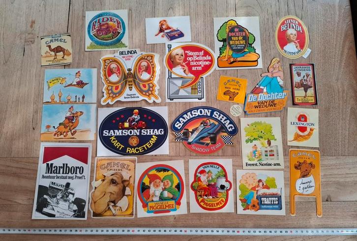 Lot vintage stickers - merken tabak rookwaren, Verzamelen, Rookartikelen, Aanstekers en Luciferdoosjes, Zo goed als nieuw, Overige typen