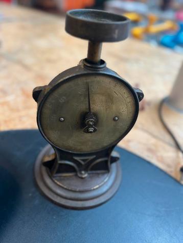 Vintage Family Scale Family Scale Salter beschikbaar voor biedingen