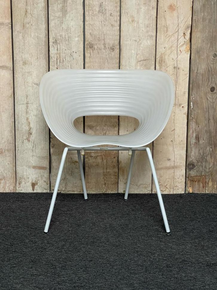 Vitra Tom Vac kuipstoel transparante kuip, Tuin en Terras, Tuinstoelen, Gebruikt, Kunststof, Stapelbaar, Ophalen of Verzenden
