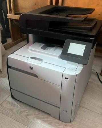 HP LaserJet Pro MFP M476dw beschikbaar voor biedingen