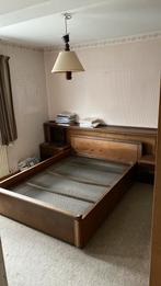 Retro vintage bed slaapkamer hout antiek bruin midcentury, Ophalen, Gebruikt, Twijfelaar