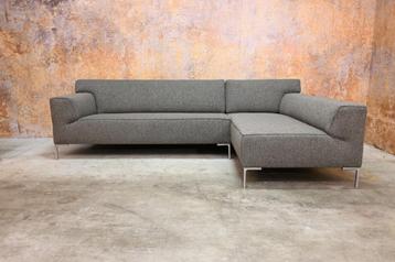 NIEUWbeklede bruingrijze Design on Stock Bloq hoekbank beschikbaar voor biedingen