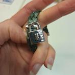 Guess armband (2x, prijs p.st) groen gevlochten+zilver 44664, Sieraden, Tassen en Uiterlijk, Armbanden, ., Guess, Leer, Ophalen of Verzenden