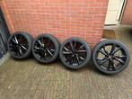 Winterbanden Hankook 19inch Audi A4 B9, Auto-onderdelen, Banden en Velgen, 19 inch, Gebruikt, Banden en Velgen, 235 mm