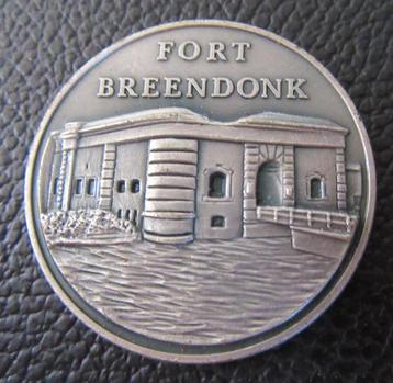 Fort Breendonk Belgie Bolwerk 1906-1913 gebouwd tbv Antwerpe beschikbaar voor biedingen