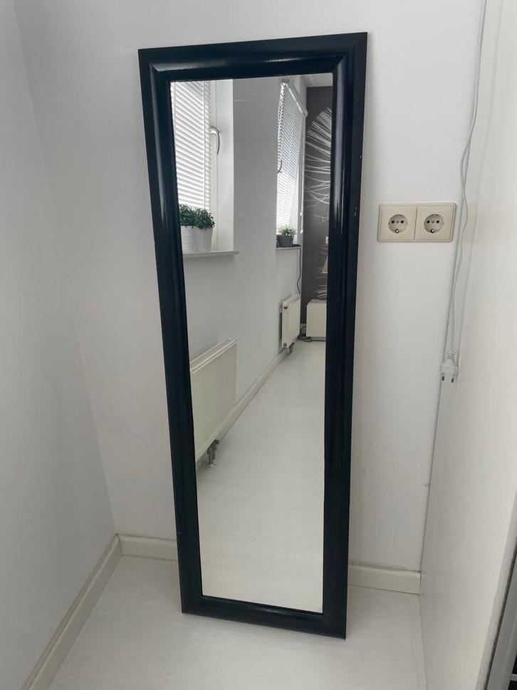 Zwarte Rechthoekige Spiegel passpiegel, Huis en Inrichting, Woonaccessoires | Spiegels, Gebruikt, Minder dan 50 cm, 150 tot 200 cm