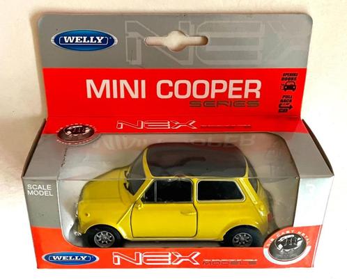 Mini Cooper geel met zwart dak Welly., Hobby en Vrije tijd, Modelauto's | 1:32, Zo goed als nieuw, Auto, Overige merken, Ophalen of Verzenden
