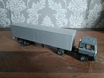 DAF 3300 + Eurotrailer (DAF Trucks) 1:50 (Lion-car)   beschikbaar voor biedingen