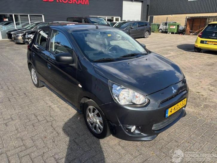 Mitsubishi Space Star 1.0 5-drs airco Inform (bj 2013), Auto diversen, Schadeauto's, Mitsubishi, Handgeschakeld, Benzine, Overige carrosserieën