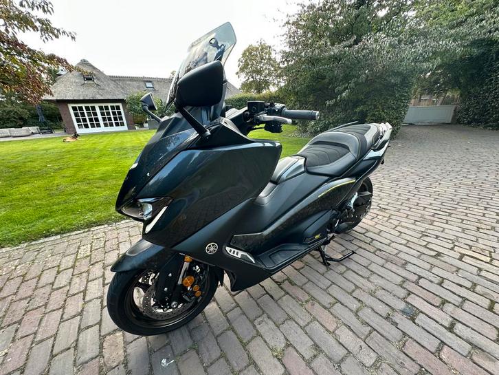 Yamaha T-max 560 20th Anniversary Limited 1262 km Akrapovic, Motoren, Motoren | Yamaha, Bedrijf, Scooter, 12 t/m 35 kW, 2 cilinders